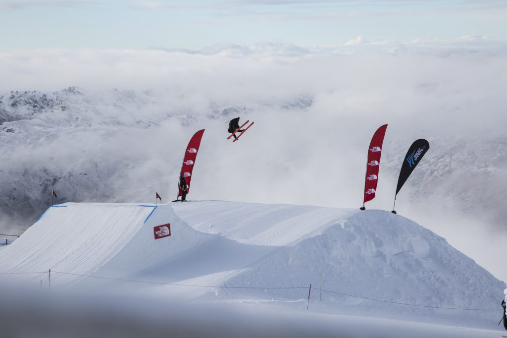 Photo : Neil Kerr/NZ Skier Magazine