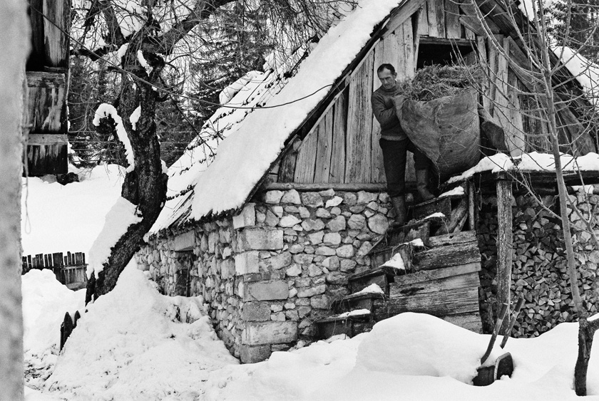 WhenTheMountainsWereWild_LocalFarmer2_byCarlosBlanchard_Albania