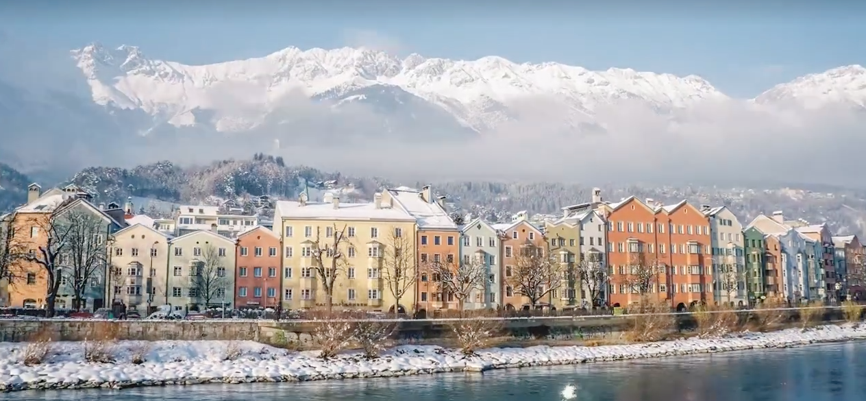 Dive into to Freeride City Innsbruck and explore the endless terrain in the heart of the alps