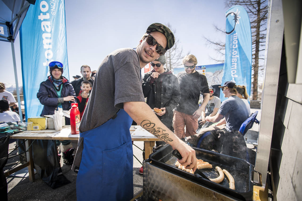 Besides a ton of action there will also be a great barbecue at the 2017 QParks Freeski Tour final at Dacshtein Superpark