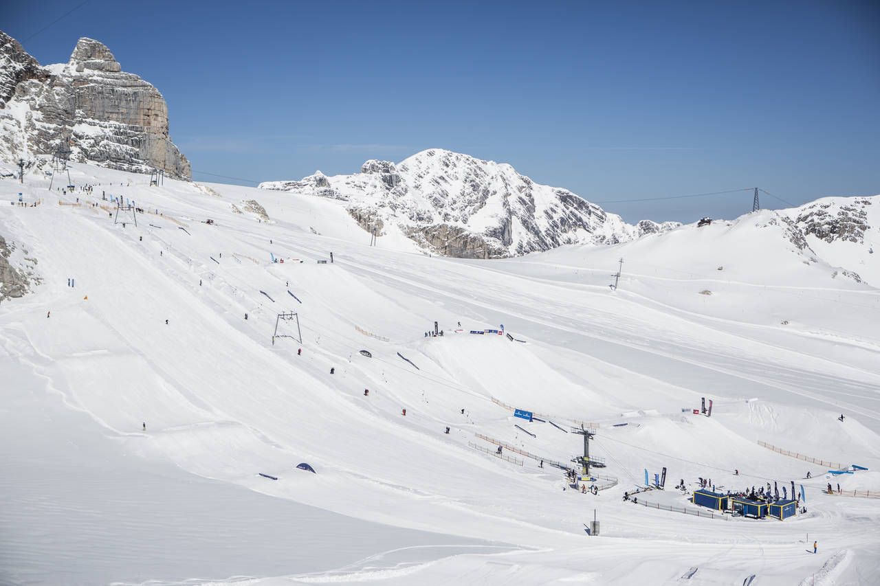 The Dachstein Superpark awaits in all it's glory for the 2017 QParks Freeski Tour final