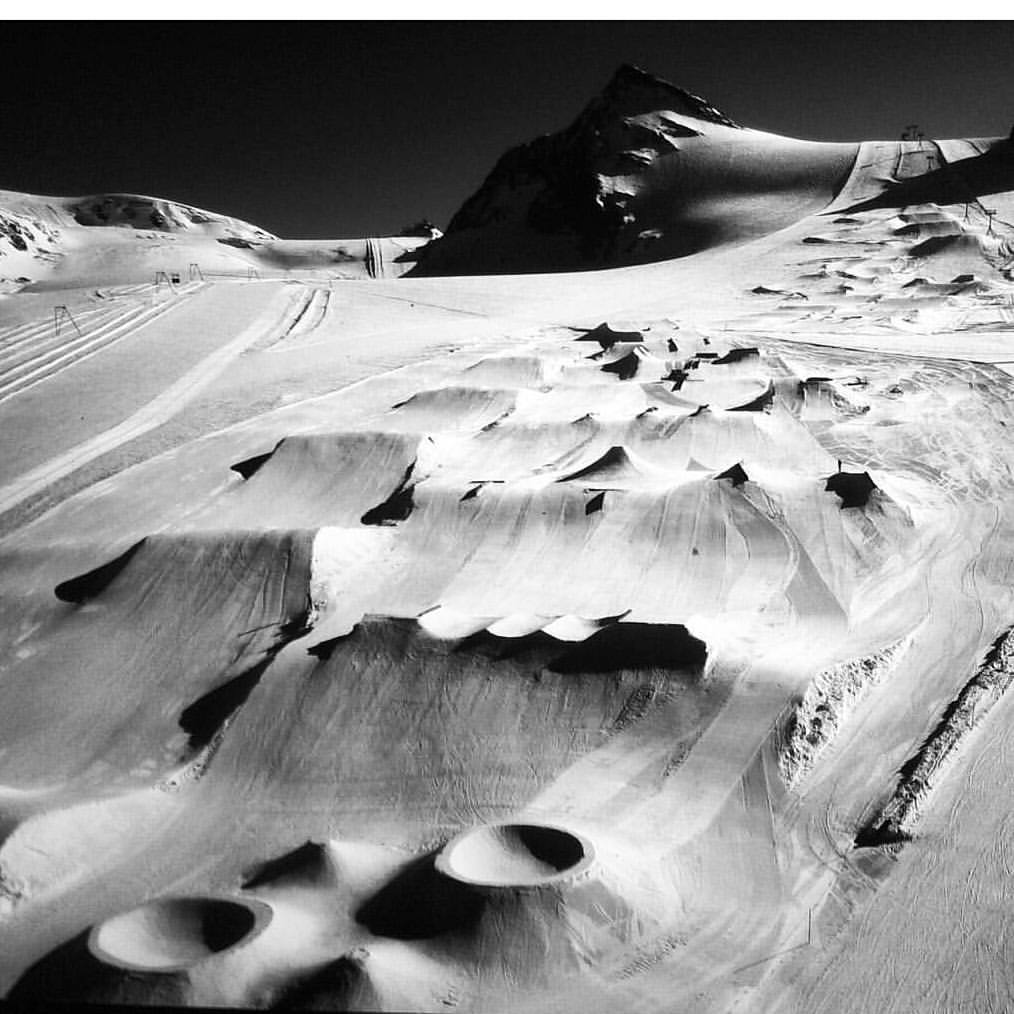 Want to ski park in the summertime? We've got you covered with a list of all the summer snowparks in Europe.