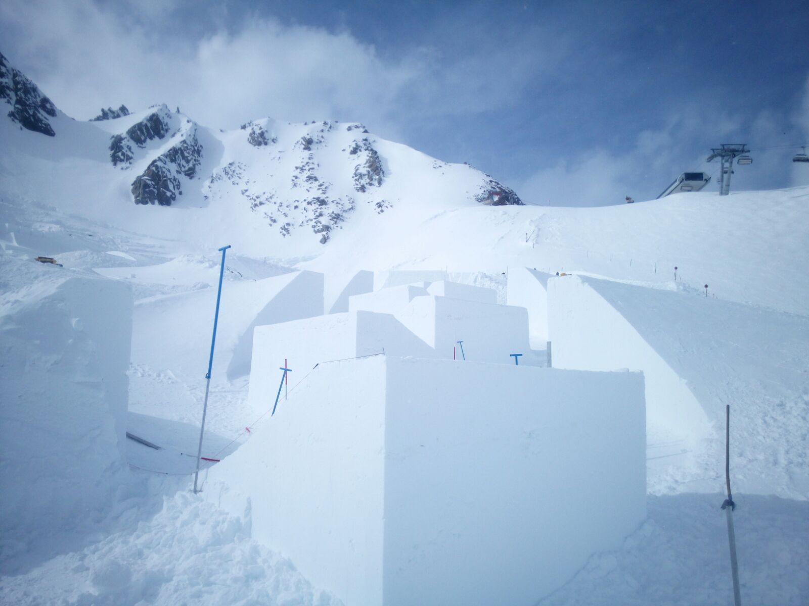 The Audi Nines Skicross course construction