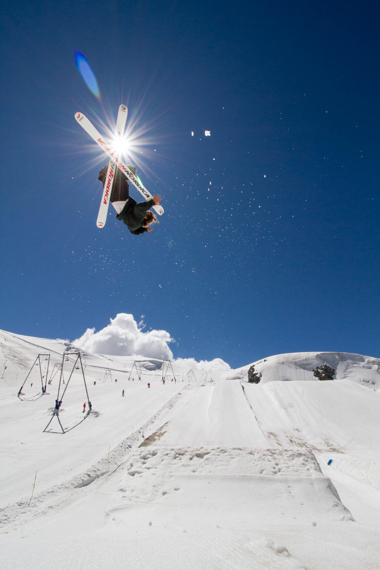 Andrin Tgetgel, Cork 7 Tail, Zermatt, Downdays, Ethan Stone