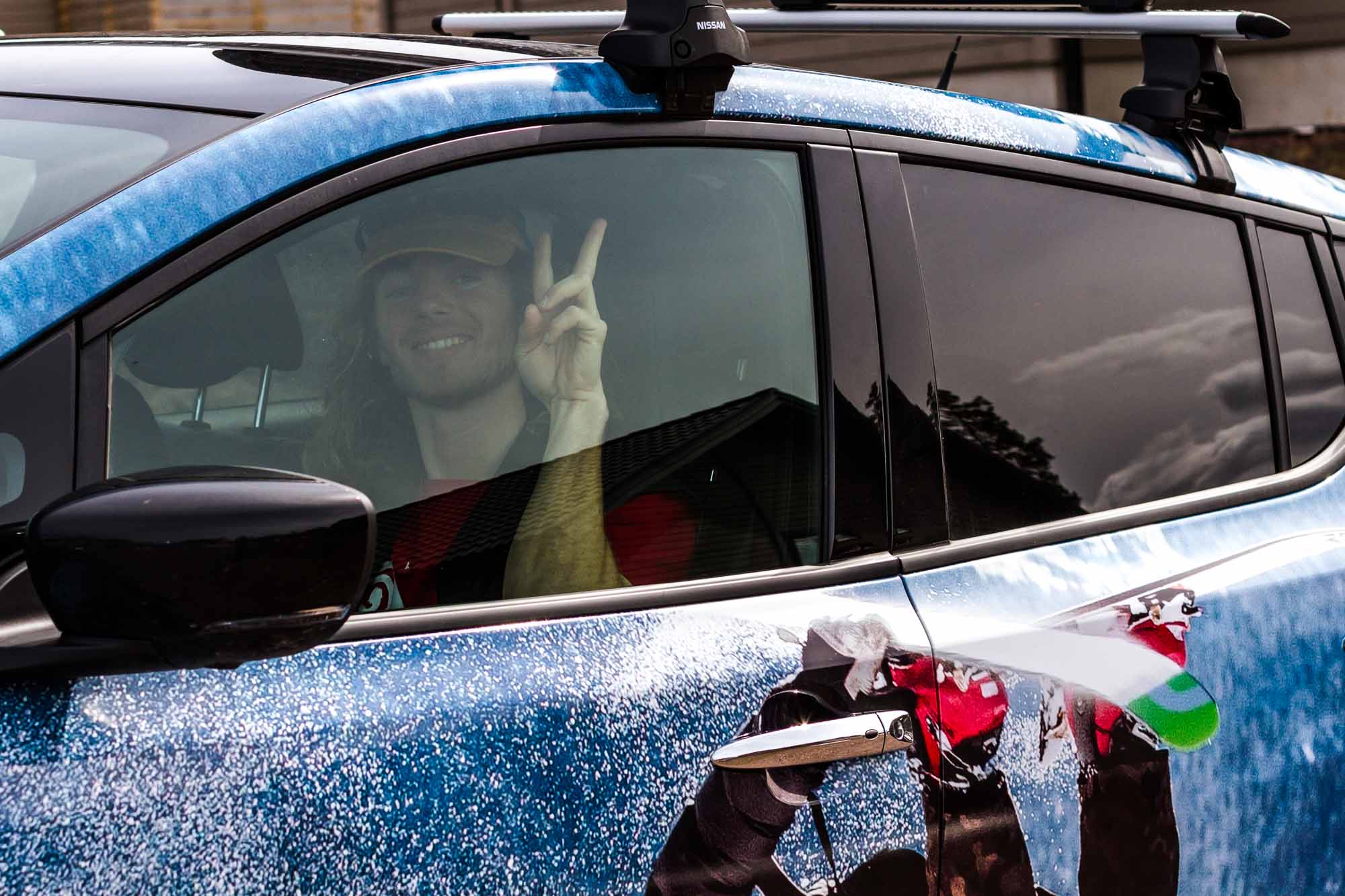 Lucas Stål Madison in his Nissan Leaf