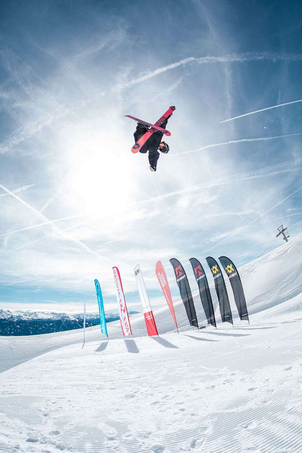 Daniel Bacher cork 7 blunt at the Freeski World Rookie Fest in Innsbruck 2019.