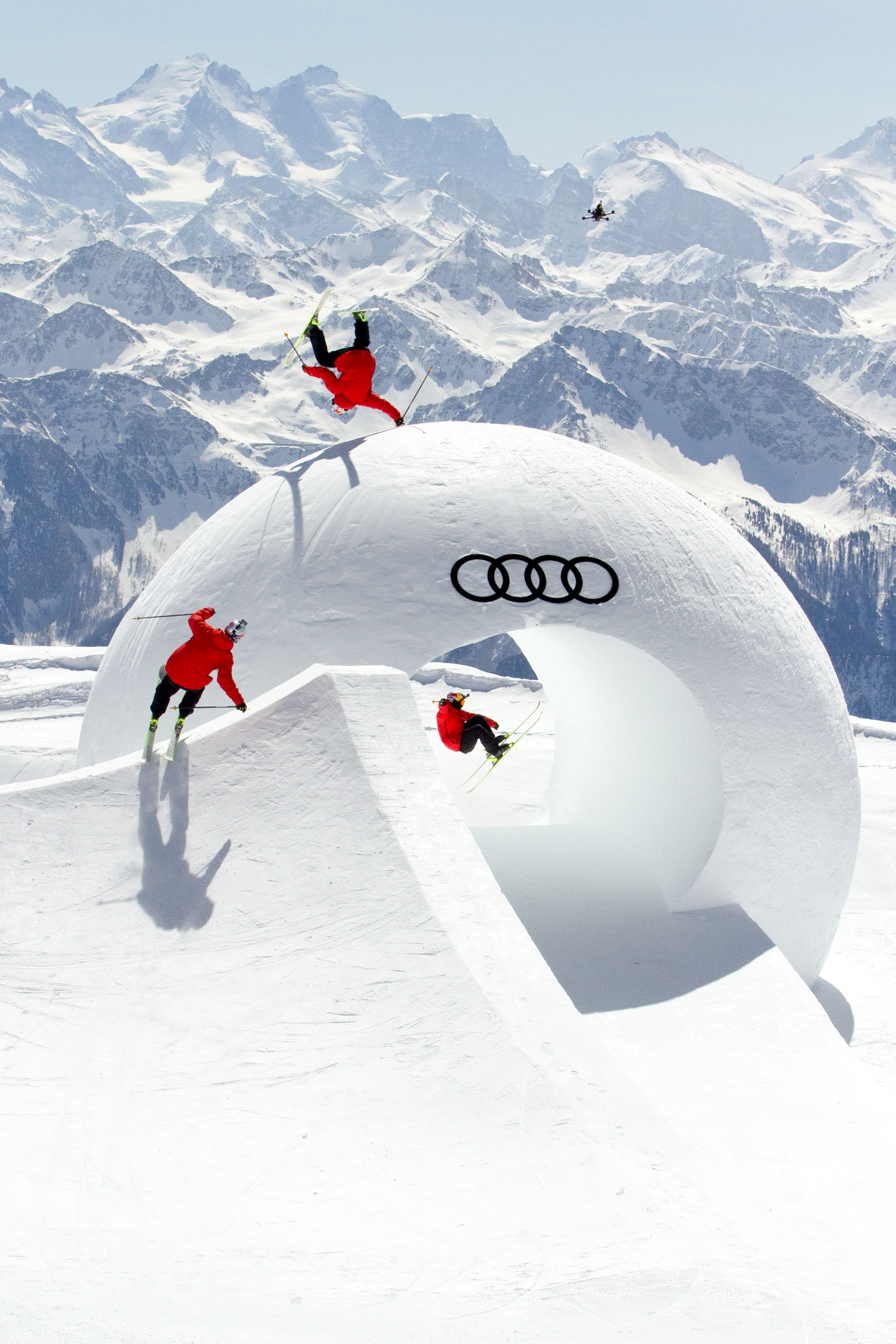 Jesper Tjäder tosses a handdrag cork 540 over the snow globe at Audi Nines 2021.