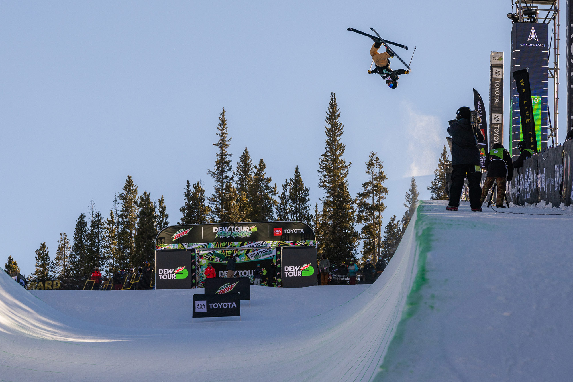 Brendan Mackay competes in mens finals at the 2021 Dew Tour halfpipe finals in Copper Mountain, Colorado