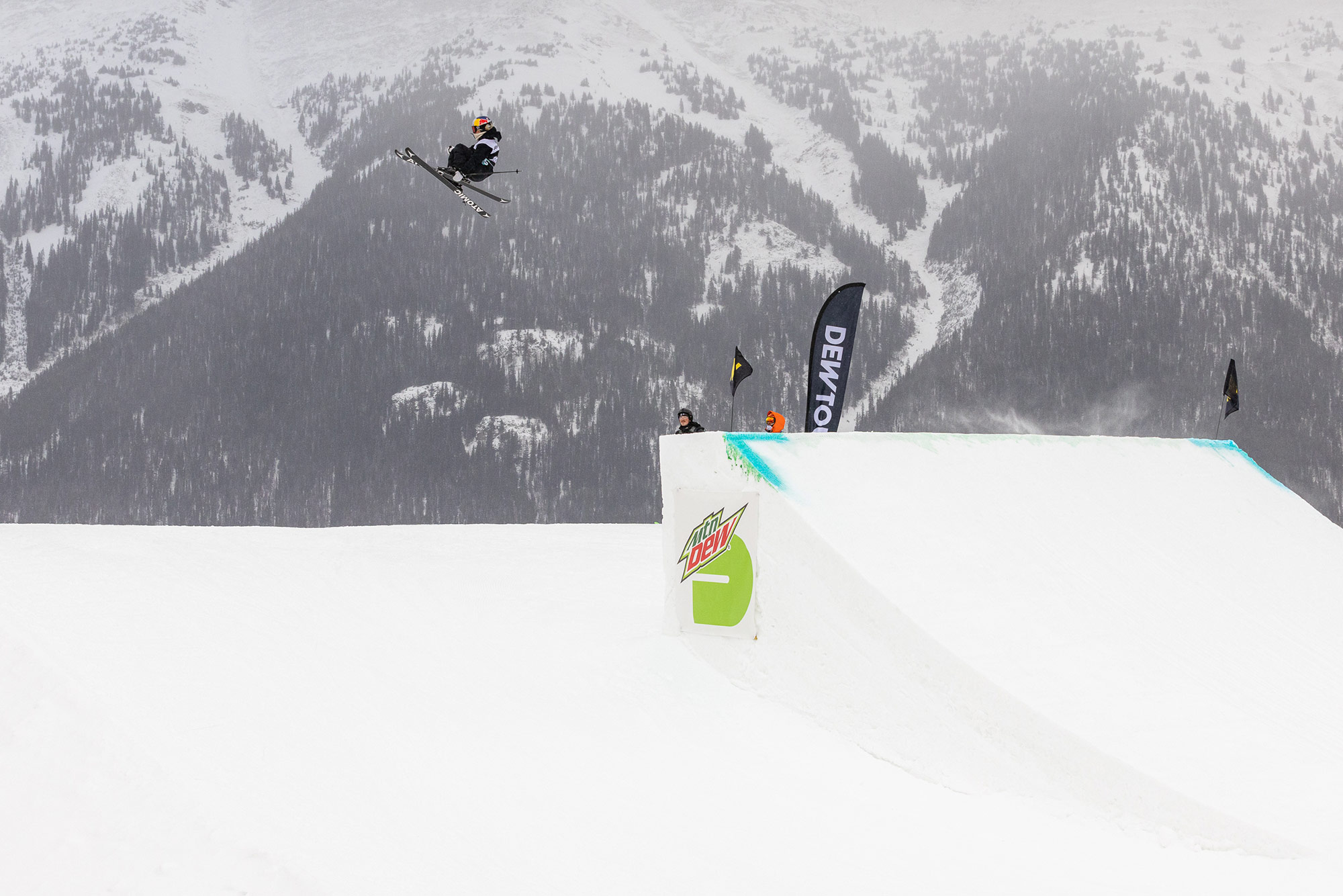 Tess Ledeux competes in women's ski slopestyle at the 2021 Winter Dew Tour.