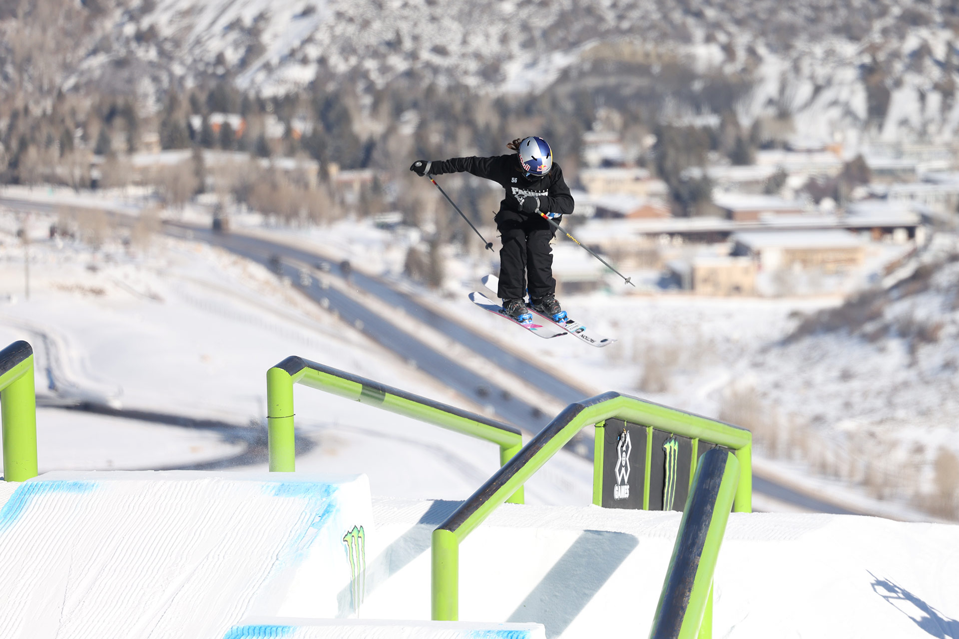 スキー Snow 2022 Winter X Games Freeski Action Hub | Downdays