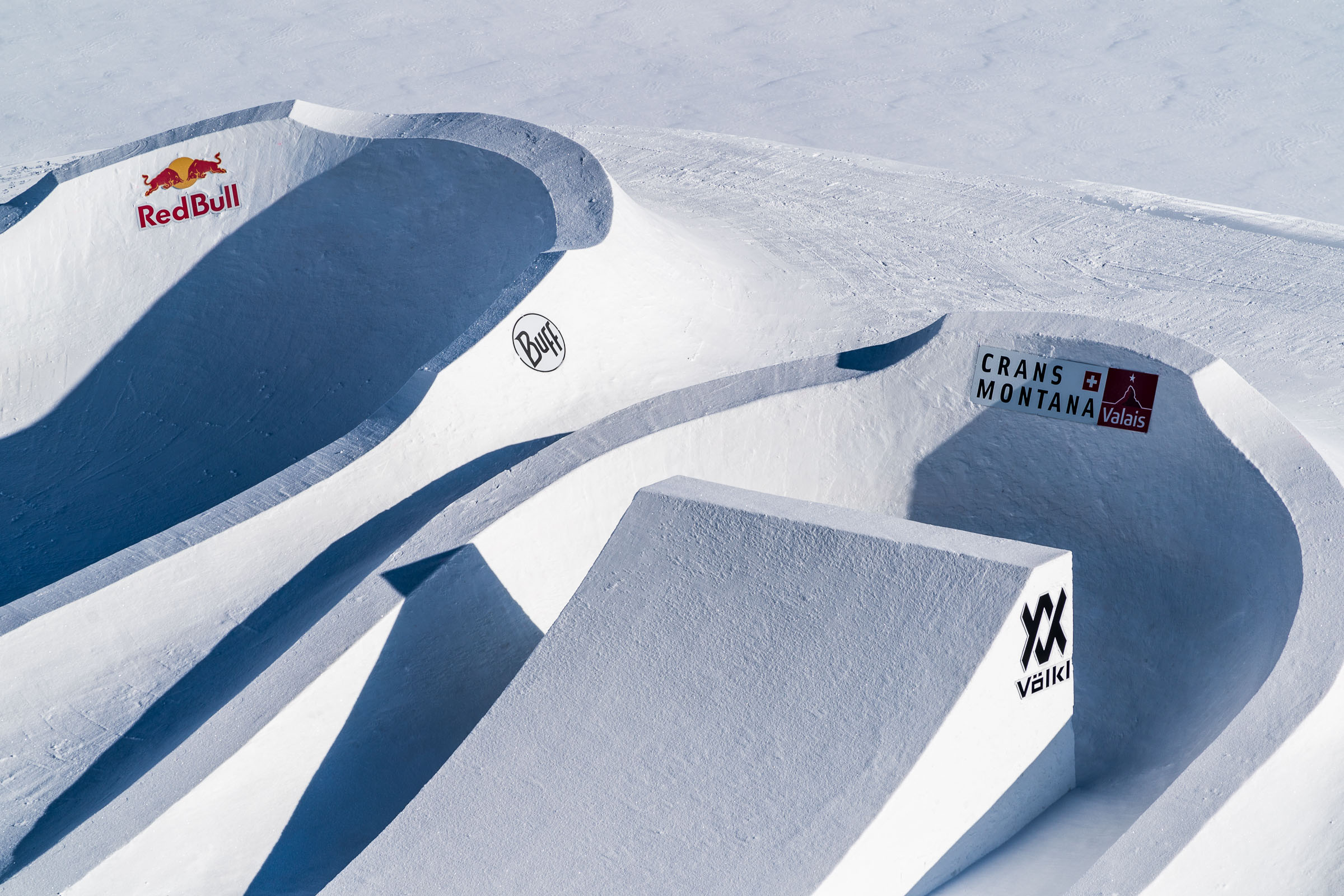 The Nines 2022 bowl design