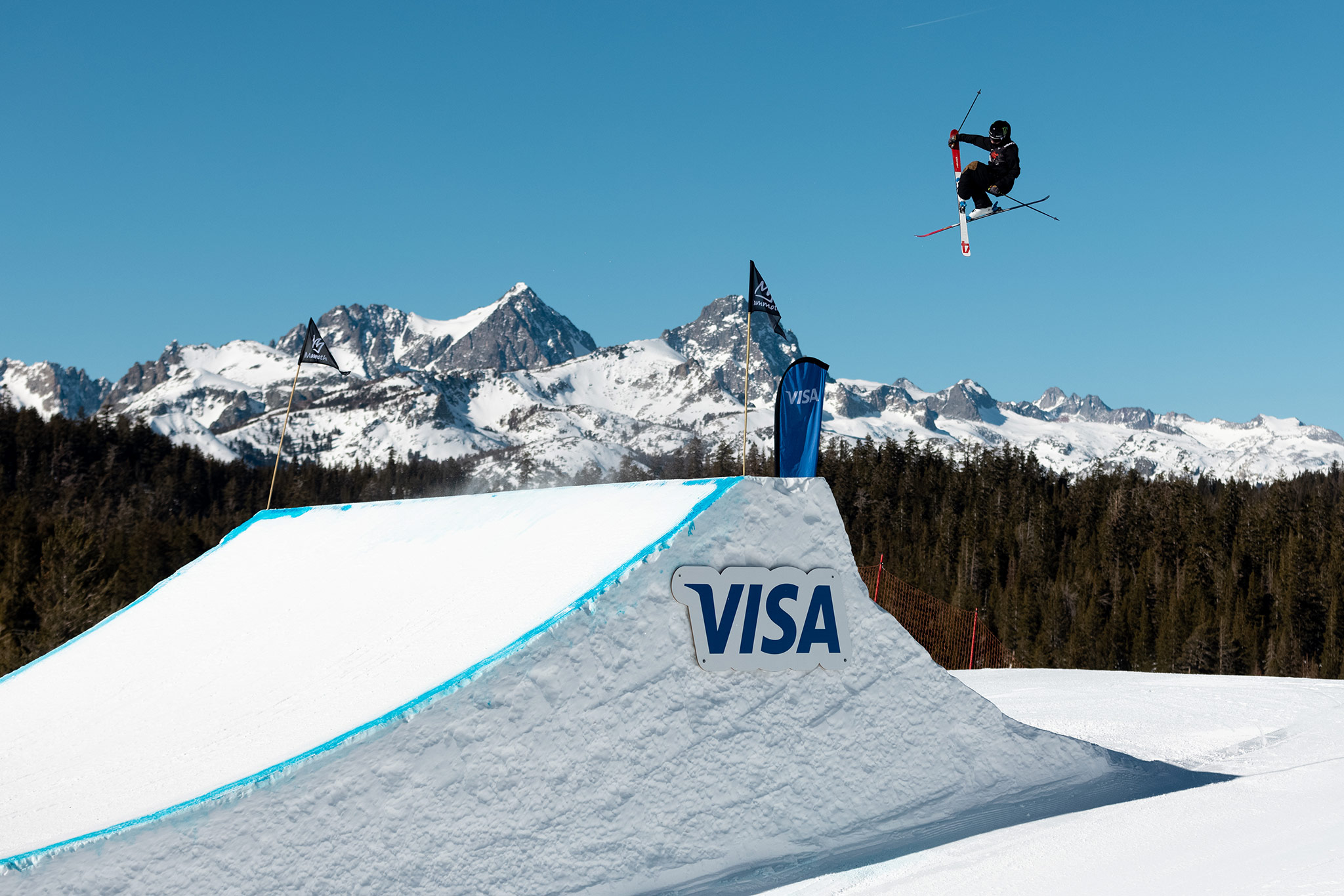 Evan McEachran grabs mute during the 2022 Toyota US Grand Prix slopestyle in Mammoth Mountain, California