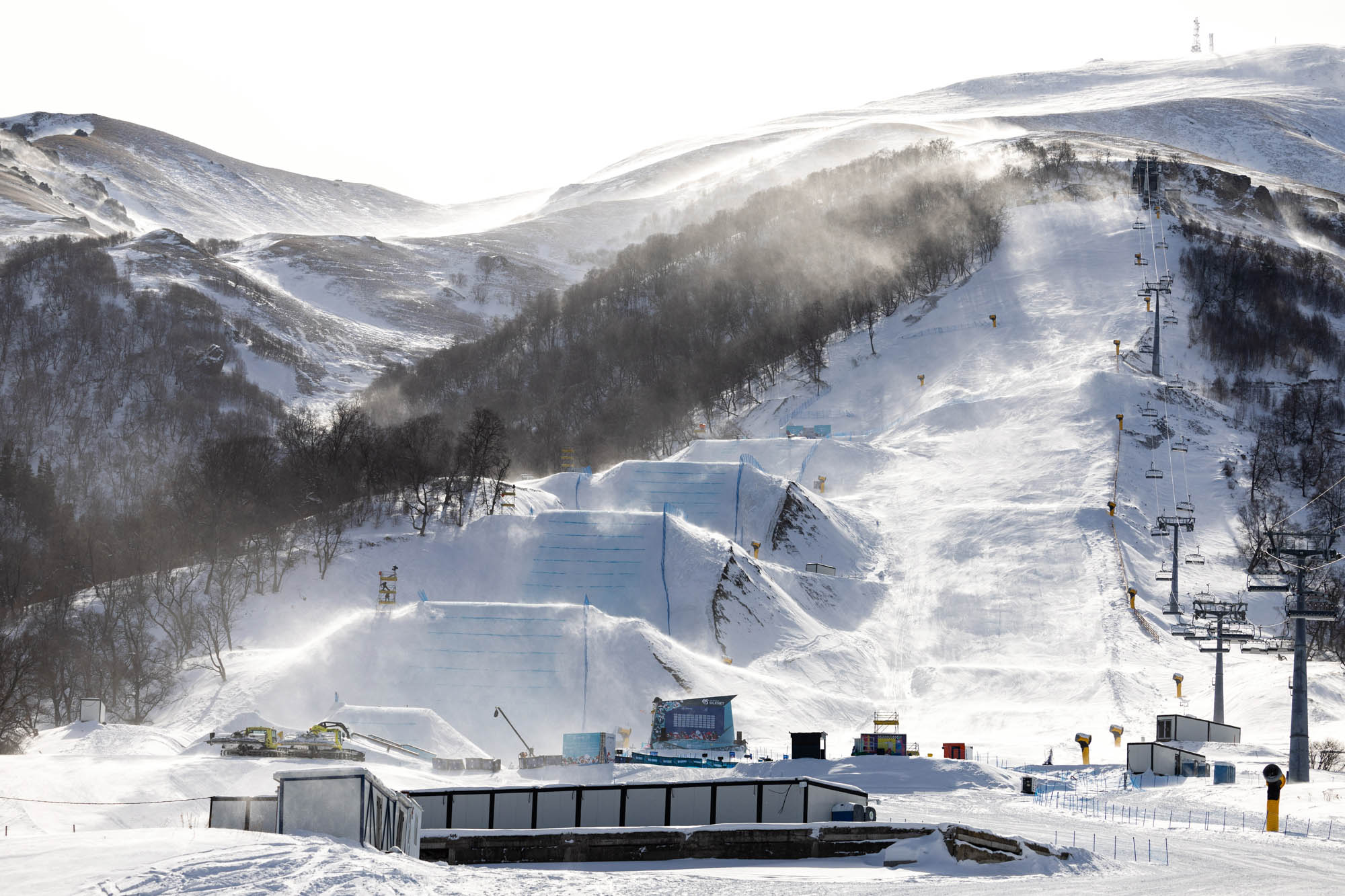 Stormy conditions at the 2023 FIS World Championships in Bakuriani Georgi