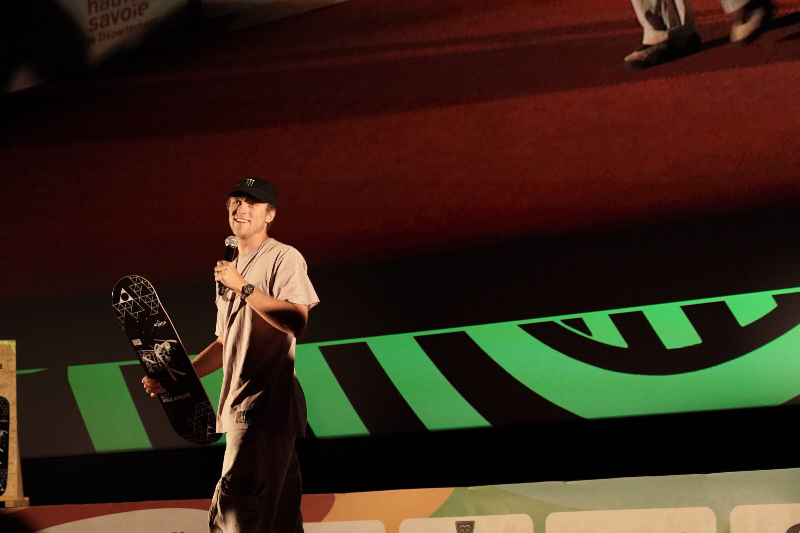 Colby Stevenson accepts his award for Best Male Rider at the 2023 High Five Awards in Annecy France