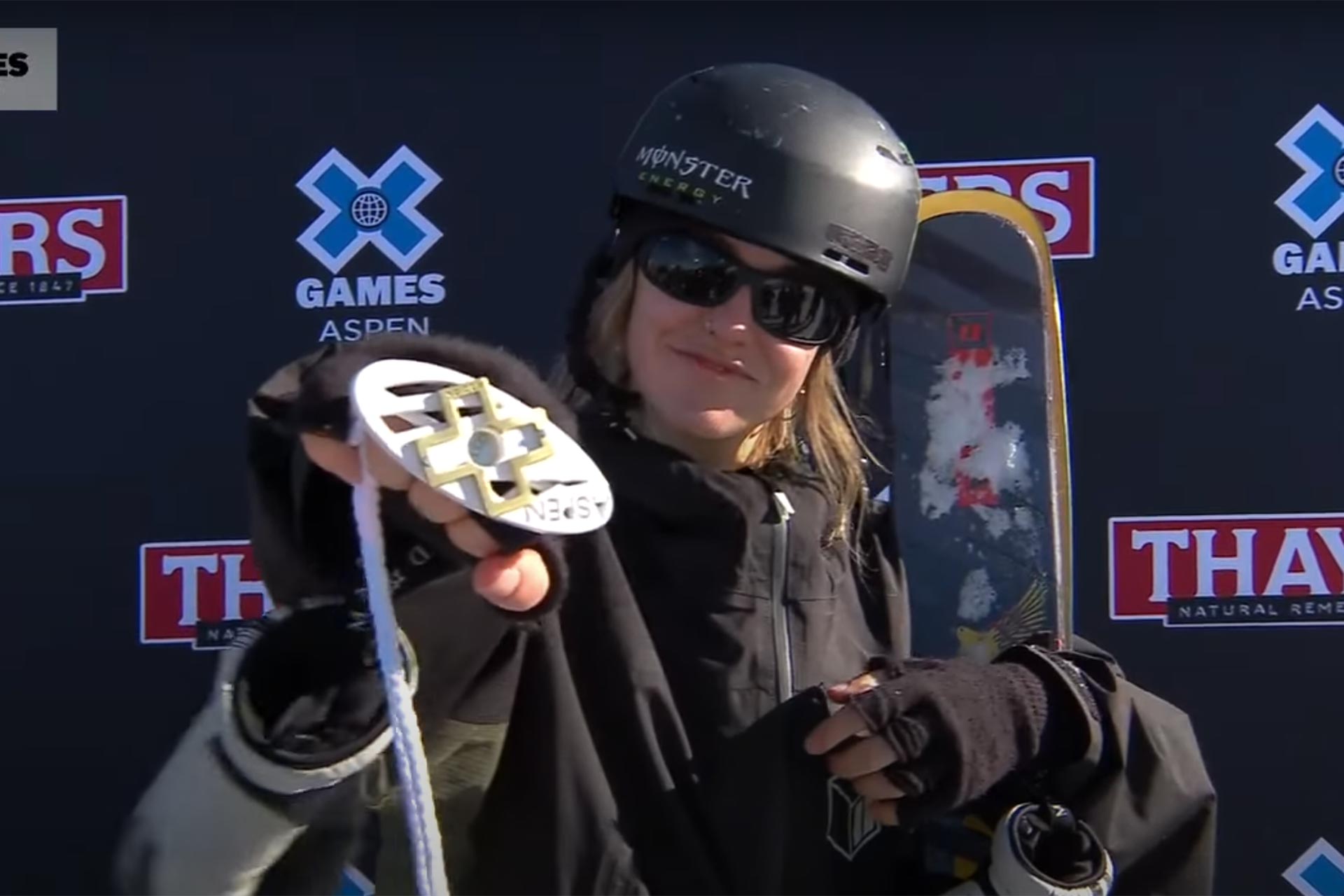 Olivia Asselin takes home the golden knuckles at the firstever women’s