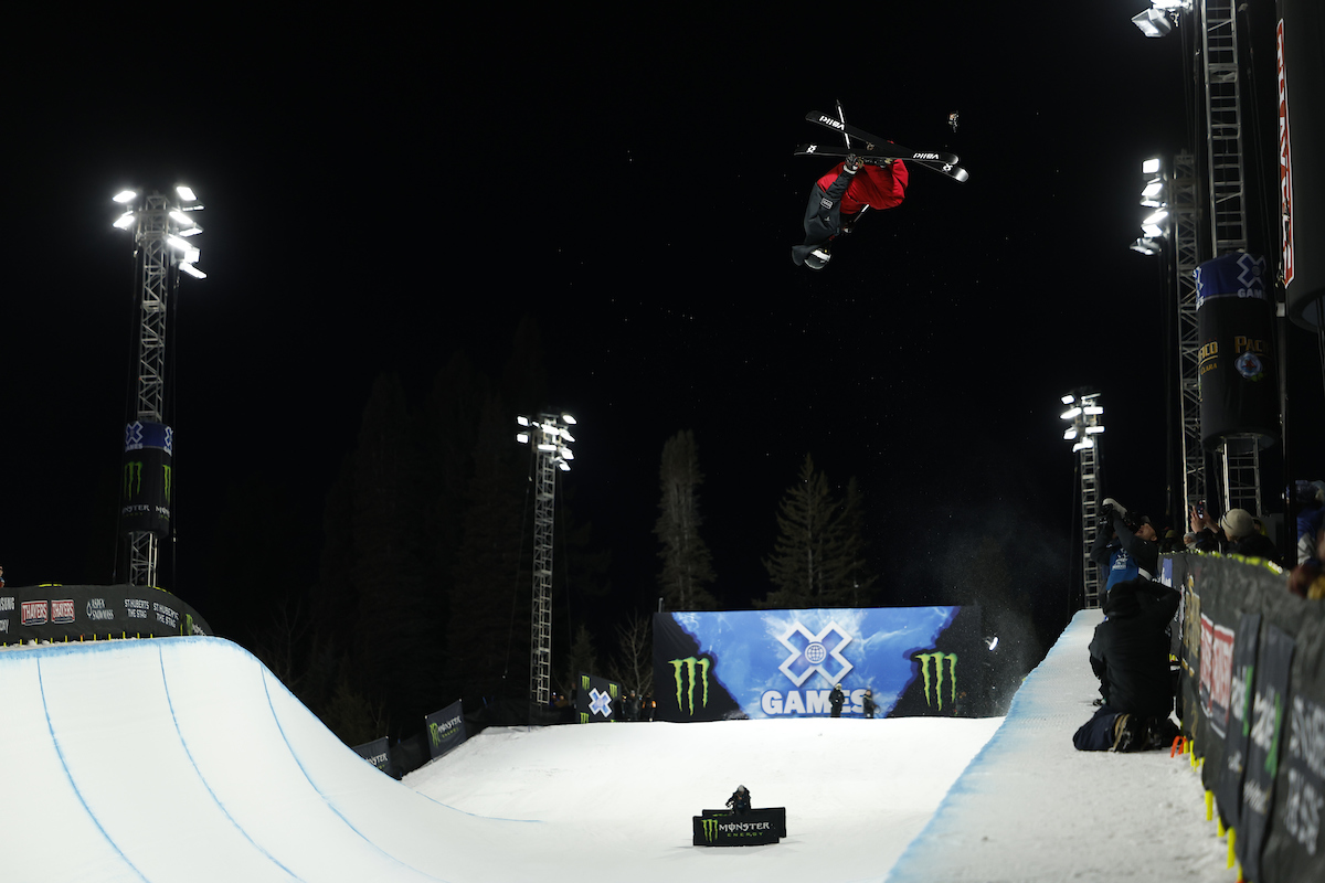A resurgence of creativity in X Games Men’s Superpipe finals Downdays