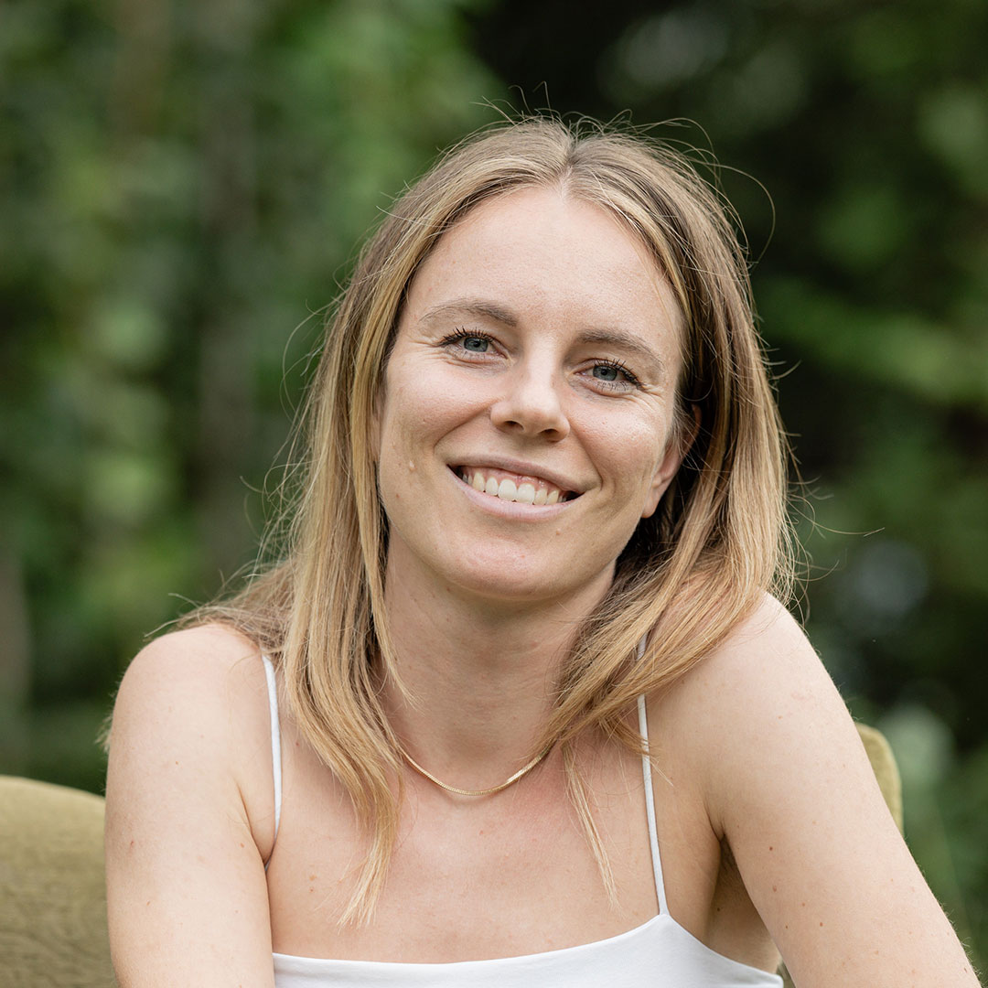 Lisa Zimmermann interview in Downdays Ski Stories Volume 5