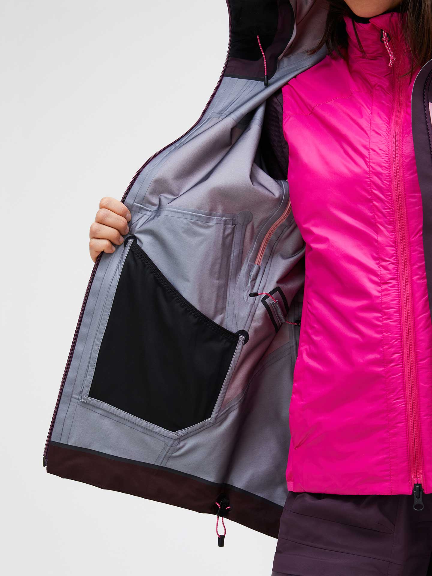 Gear Spotlight: Peak Performance Vislight Gore-Tex C-Knit 3L